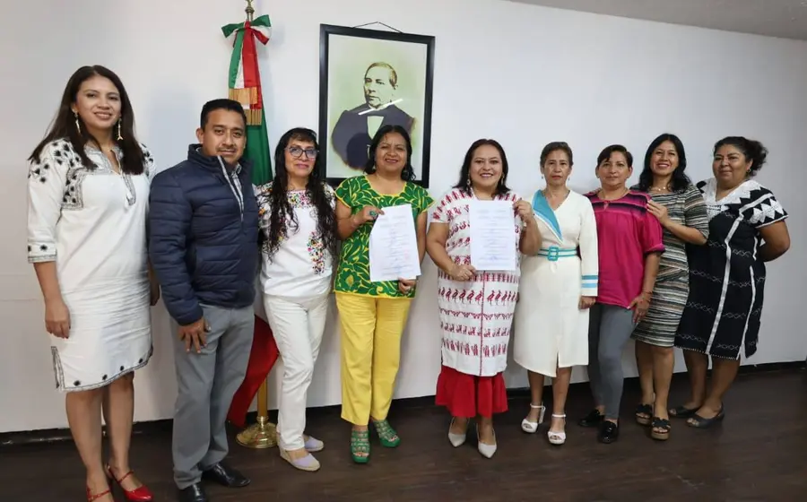 Representantes del Poder Judicial del Estado y del sindicato STPEIDCEO se reúnen en una mesa de diálogo para atender el pliego petitorio.