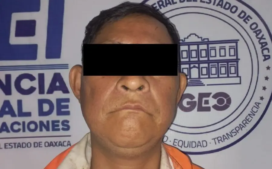 El presunto feminicida es presentado ante la autoridad judicial durante la audiencia en la que fue vinculado a proceso por el crimen.