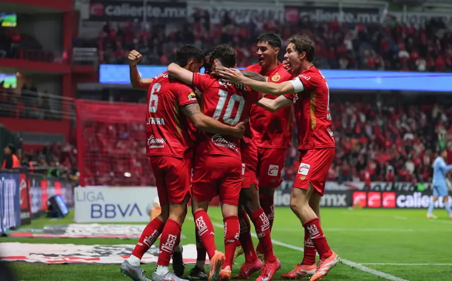 El equipo de fútbol Toluca se prepara para la final inédita, con el objetivo de refrendar su título de campeones.