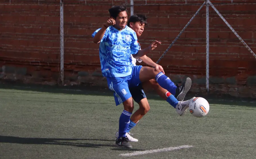 Anuncio del torneo relámpago de futbol 7 que se realizará los días 27 y 28 del mes en la localidad de Tres Ocotes.