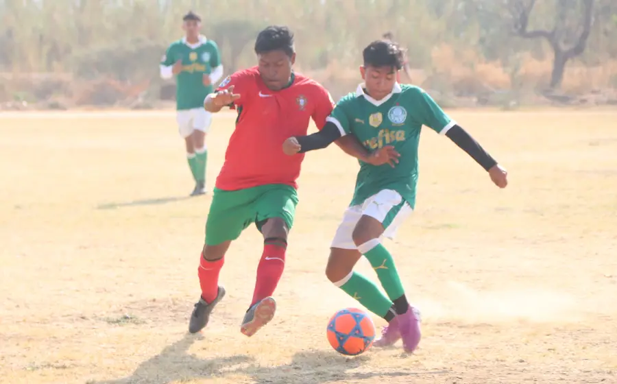 Anuncio del torneo relámpago de futbol varonil que se realizará el 26 y 27 de diciembre en San Juan Teponaxtla, Putla, Oaxaca.