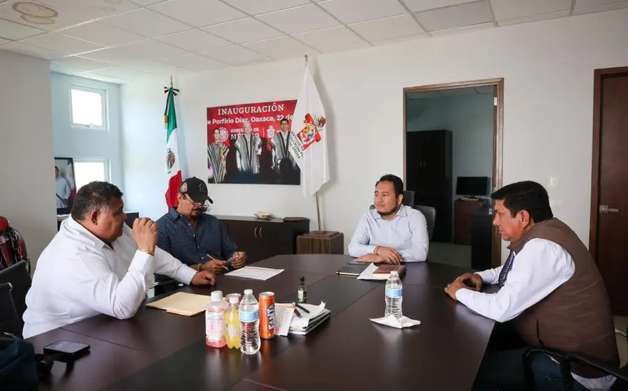 La Universidad Pedagógica Nacional (UPN) 203 de Ixtepec, un pilar en la formación de docentes, se prepara para entregar títulos a sus egresados.