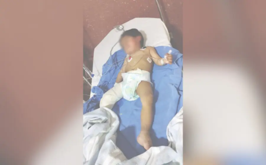 menor_ayuda_accidente_moto