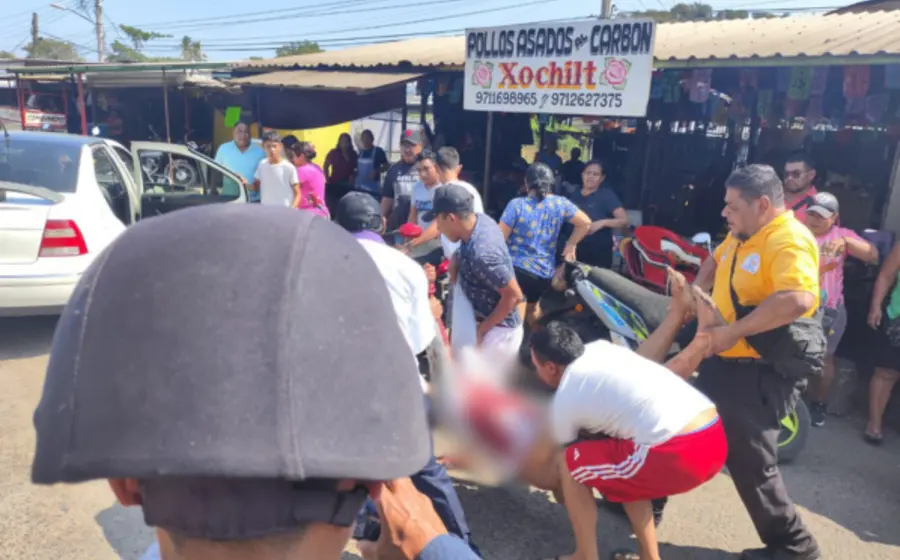 Familiares de la víctima la trasladaron al hospital, sin embargo, éste ya había fallecido.