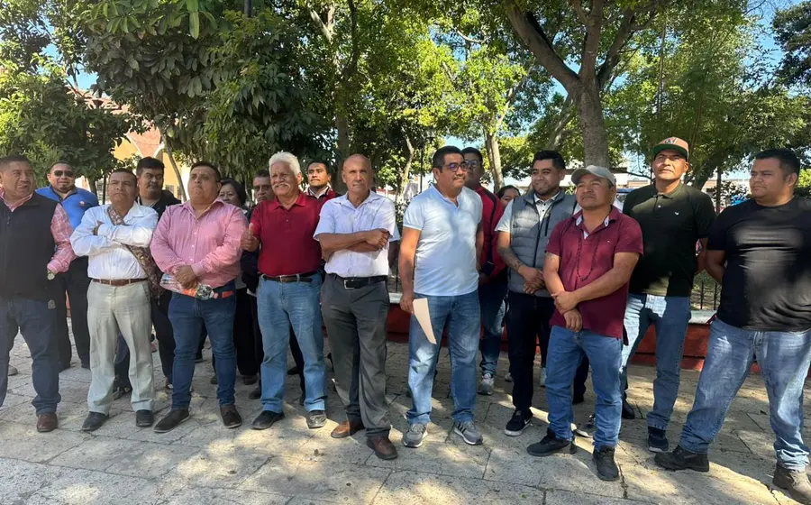 Los taxistas anunciaron el alza de pasaje de manera conjunta.