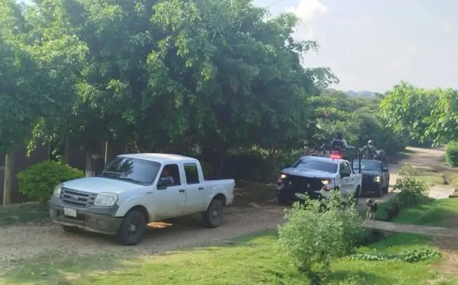 Policías estatales de Oaxaca y Veracruz participaban el operativo en coordinación con policías federales.