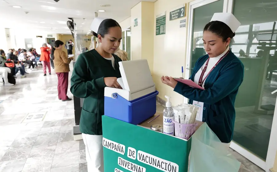 1.9 millones de dosis de la vacuna contra el COVID-19, ha aplicado el IMSS