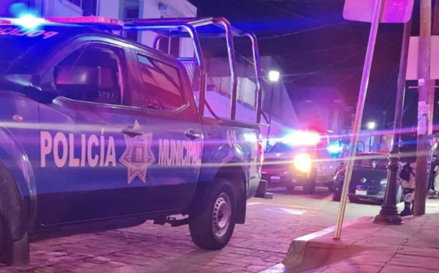 Un detenido deja accidente con patrulla municipal.