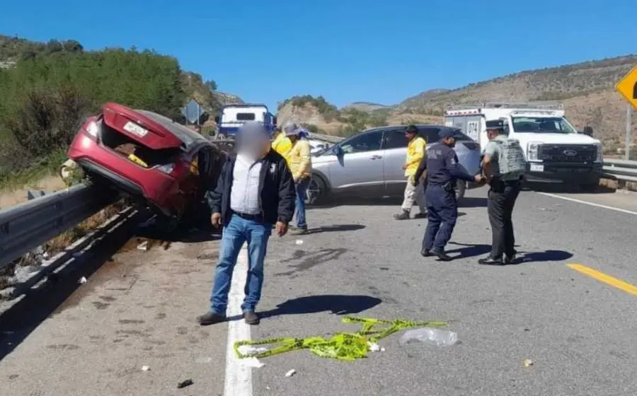 Era taxista la persona fallecida en el choque ocurrido en Asunción Nochixtlán