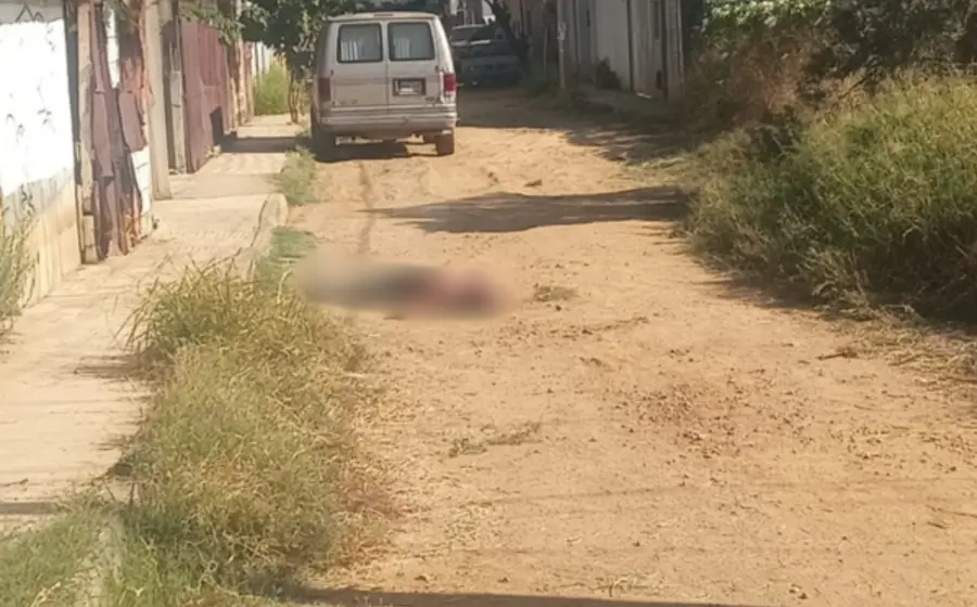 Iván fue golpeado, macheteado y quemado por mototaxistas en la colonia Ampliación Siete Regiones.
