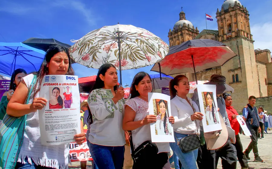 A 116 días la activista y abogada Sandra Estéfana Domínguez sigue sin aparecer. Has- ta ayer por la tarde, las autoridades no habían informado a su familia sobre el caso.