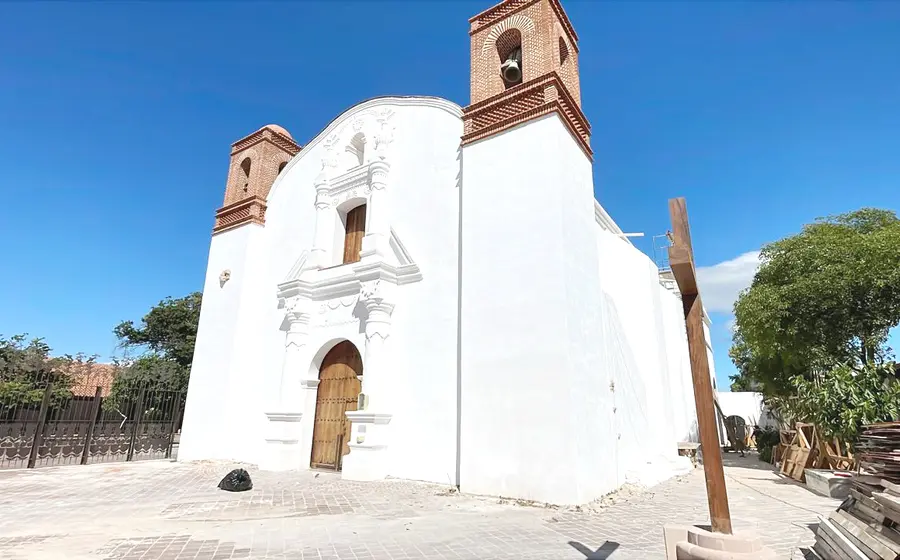 Se trata de uno de los templos católicos más antiguos de Juchitán.