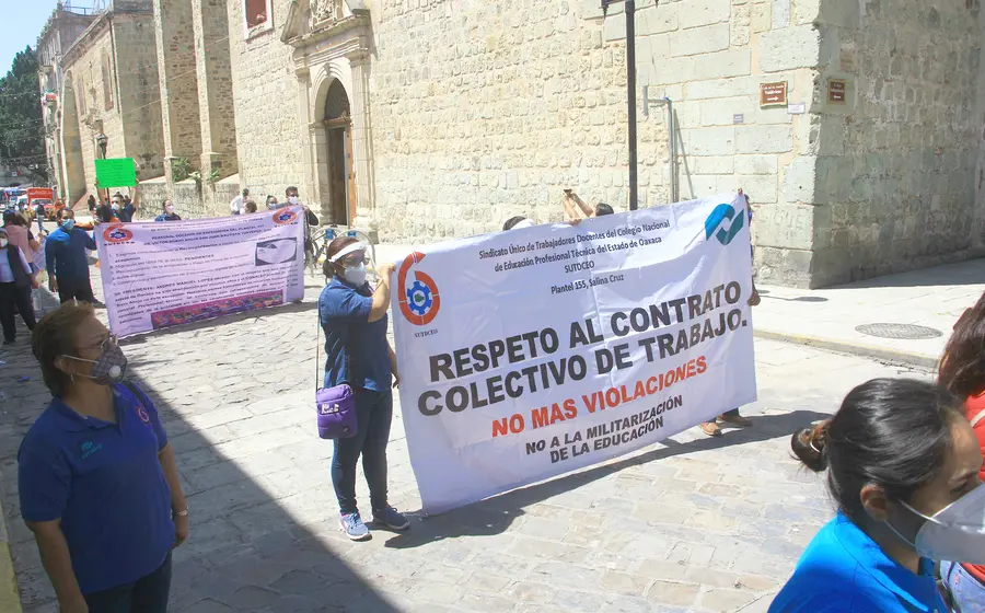 SUTDCEO llamó a la base docente a estar alertas de su lucha masiva estatal y nacional.