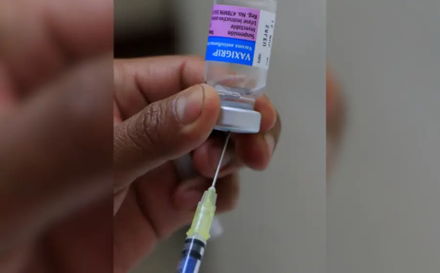 Al corte del 10 de enero, se reportó la aplicación de 335 mil 26 dosis de vacuna contra la influenza. 