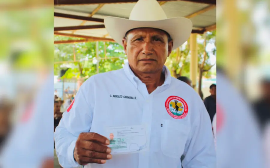 Carlos Zárate Rojas afirmó que el TUA número  54, con sede en Puerto Escondido, intentó mo- dificar los asientos registrales del Comisariado  de Bienes Comunales ante el RAN.