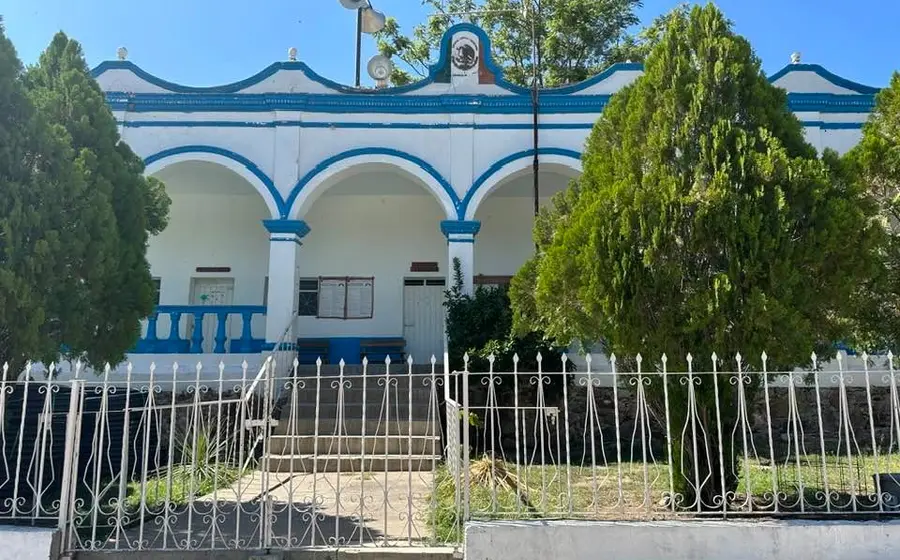 El edil de Fresnillo de Trujano, Francisco  Lucero Martínez, pide ayuda para reforzar la seguridad en su municipio.