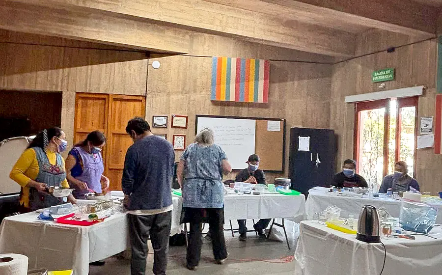   El curso tendrá una duración de 10 meses e incluirá sesiones teóricas, tutorías, talleres especializados y trabajo práctico.