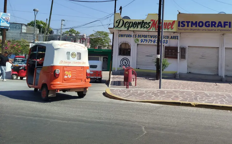El transporte de mototaxi es utilizado por las personas de escasos recursos económicos.