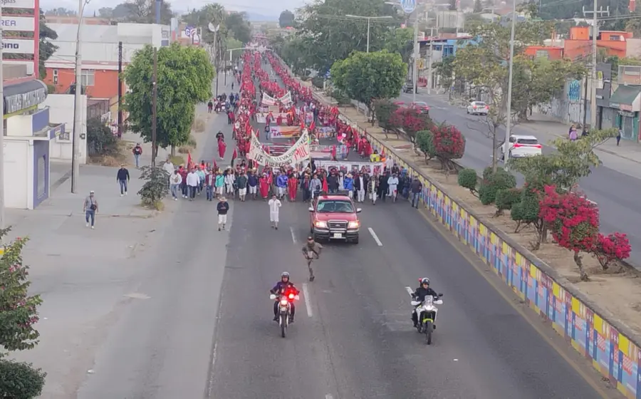 La movilización, donde participaron organizaciones fraternas, salió en la Carretera Internacional Cristóbal Colón.