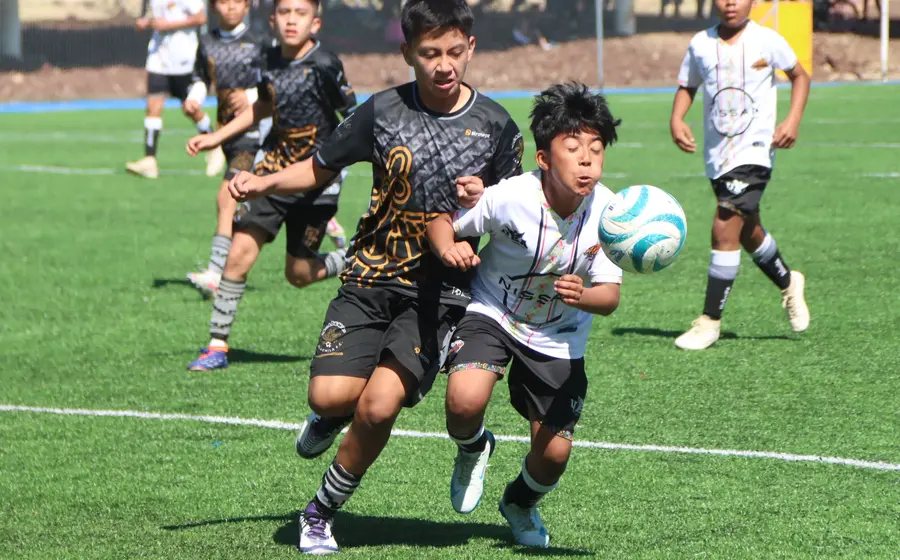 Alebrijes de Santa Lucía se impuso por 5-2 a Zaachila.
