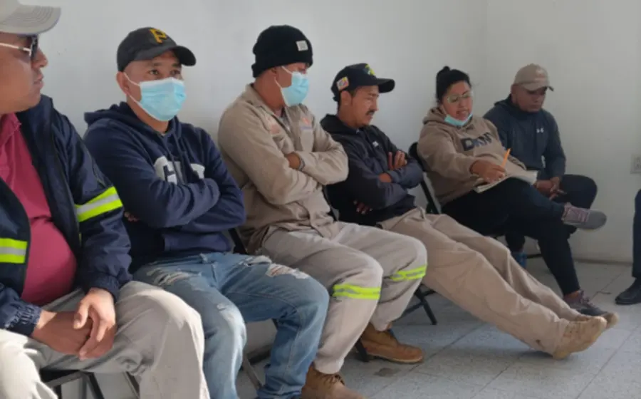 Los trabajadores -en su mayoría recolectores de basura- pidieron aumento salarial.