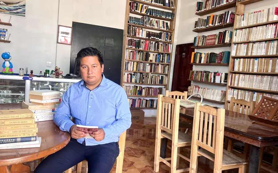 El escritor oaxaqueño: Salvador Sánchez; apasionado lector y promotor de la cultura.