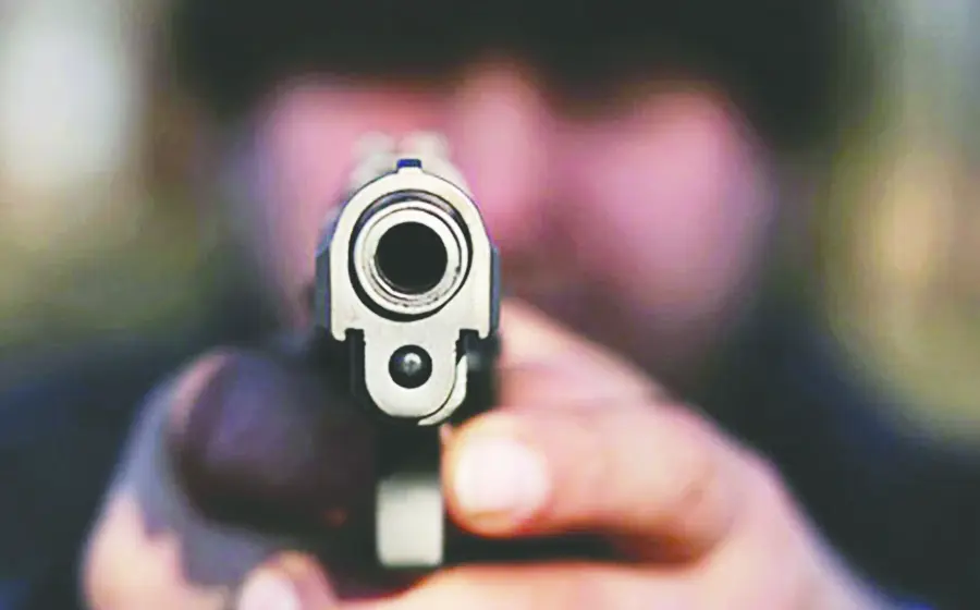 mujer_asesinato_bala