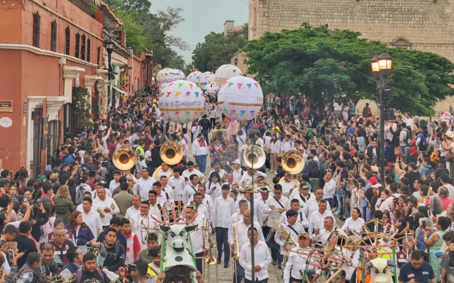 convite-guelaguetza-oaxaca