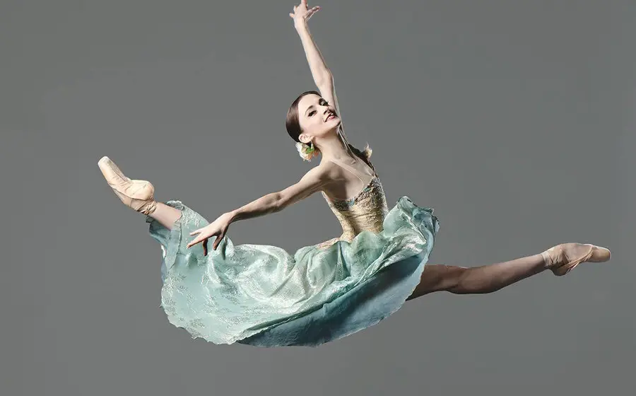 danzatlan-elisa-carrillo