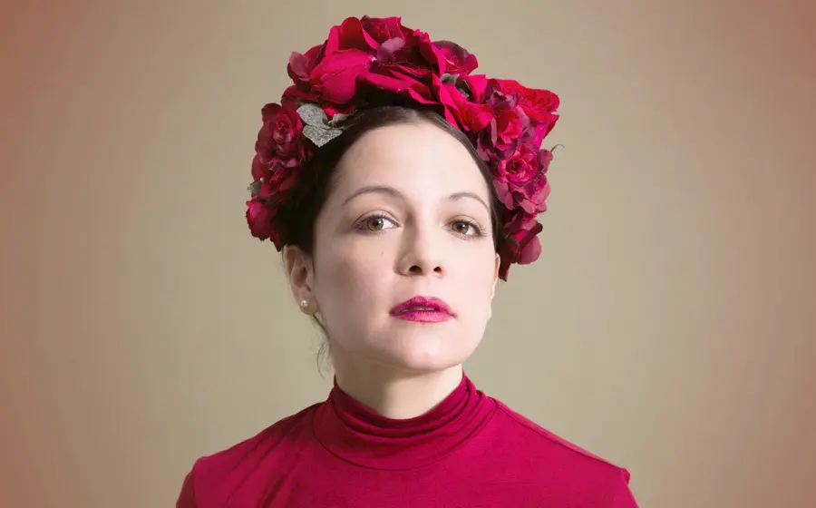 natalia-lafourcade-embarazada