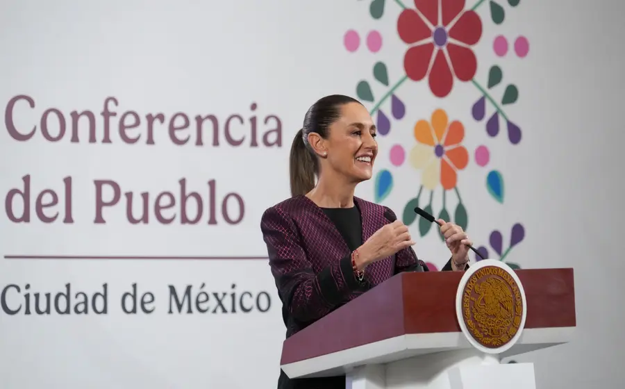110625 CSP CONFERENCIA MATUTINA (7)