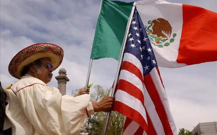 Democrats-Abroad-protesta-contra-Trump-Oaxaca-1.jpg