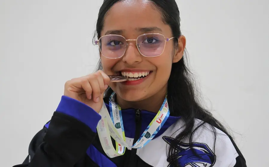 Brisa Fernanda Ramírez conquistó  la medalla de bronce en la Universiada Nacional 2025.