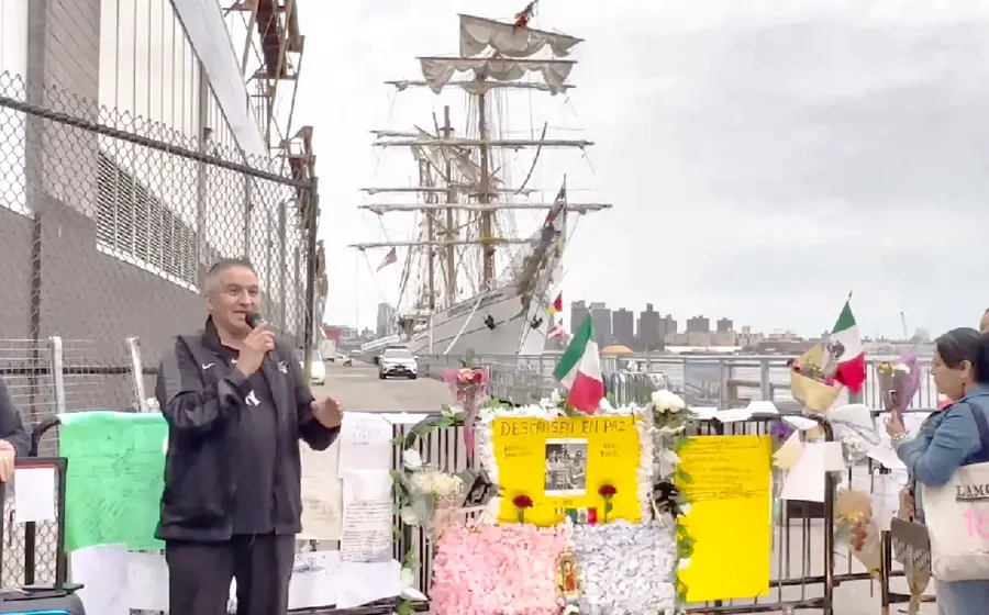 Piden-zona-cero-NYork-Buque-Cuauhtémoc