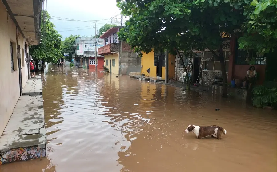 desbordamiento-rio-los-perros-juchitan2025