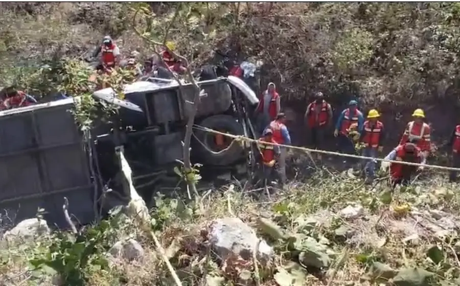18-muertos-carretera-mitla-tehuantepec2