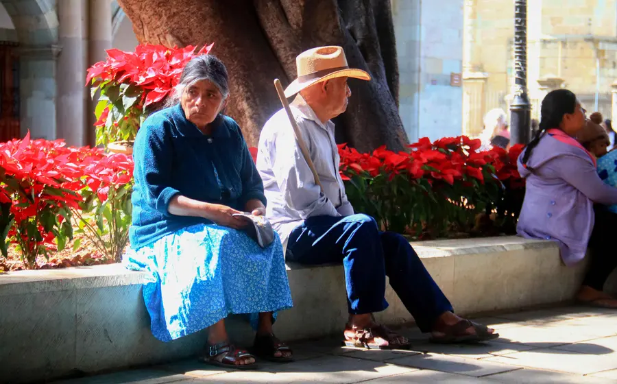 En ocasiones las familias las consideran una “carga”. 