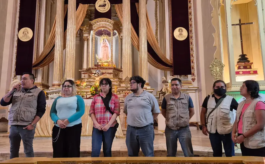 Inician trabajos de restauración de la imagen de Santa María de la Asunción, patrona de los tlaxiaqueños.