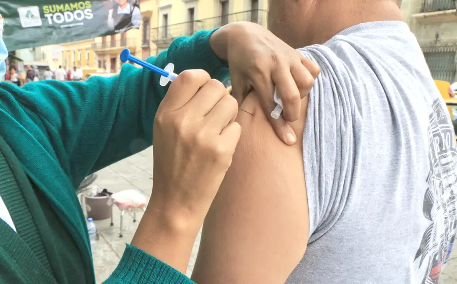 Ninguna de las 3 personas que fallecieron por influenza tenía antecedente de vacuna