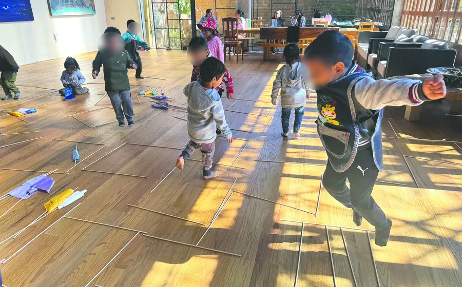 El poder expresarse en entornos seguros es un derecho para las infancias y en Invernadero Danza se crea este lugar.