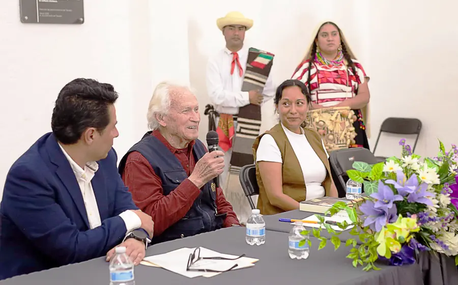 Ronald Spores explico que en el archivo existe mucha aportación de la historia de Tlaxiaco.