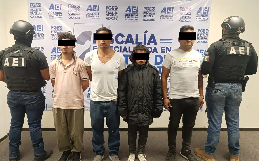 Agentes de investigación y Guardia Nacional detuvieron “El Negro Yair” y tres personas más en el cateo a su vivienda.