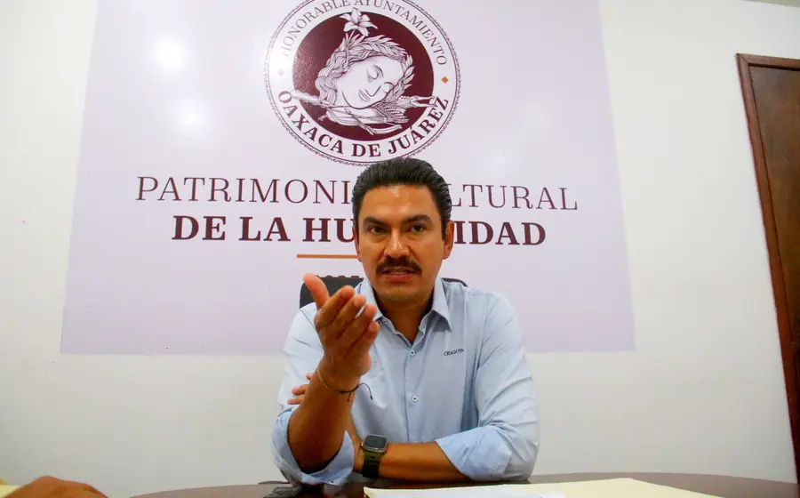 La resolución del TEEO contribuye, además, al ejercicio democrático que impulsan las autoridades del Ayuntamiento, afirma convencido el edil capitalino, Raymundo Chagoya.