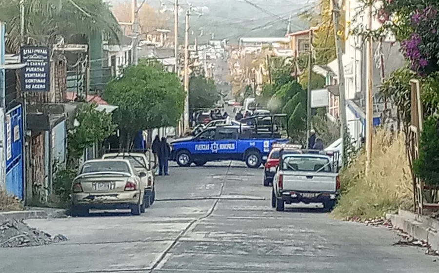La Policía Municipal llegó solo para acordaron el área.