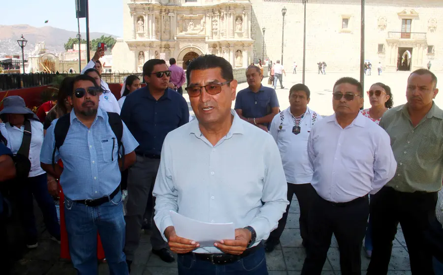 El presidente de Fortur señaló que la complacencia de las autoridades afecta gravemente a agencias de viajes.