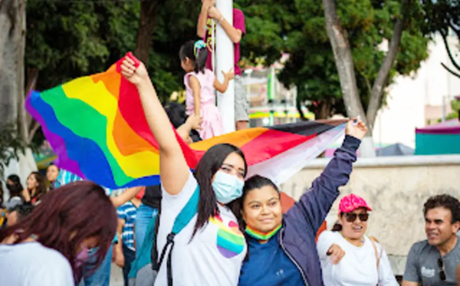 Marcha-orgullo-LGBTIQAP-Huajuapan-1 .jpeg