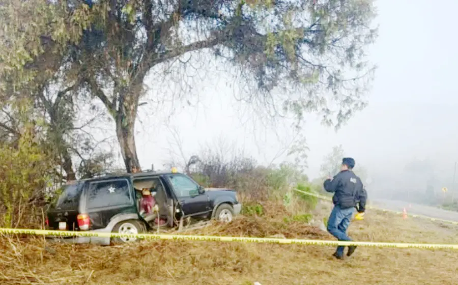 mujer:muerta_accidente