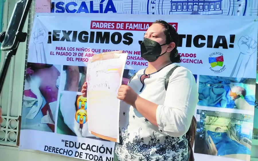 roja-escuela