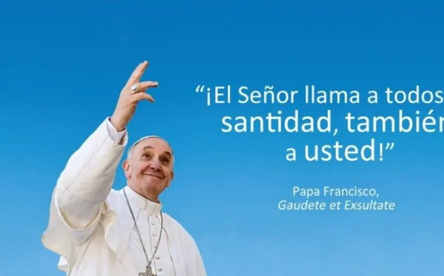 Descubre cómo enseñarles a discernir la voluntad de Dios, conocer a Jesús, esforzarse en cuerpo y alma, establecer metas alcanzables y, lo más importante, ¡no tener miedo a la santidad! 