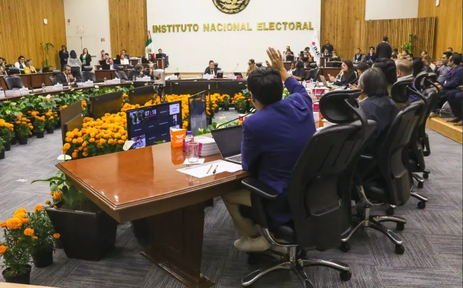 Habrá una reunión de expertos en voto digital el próximo 7 de noviembre. Foto: La Jornada